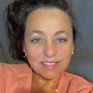 Meet your Posher, Shelly